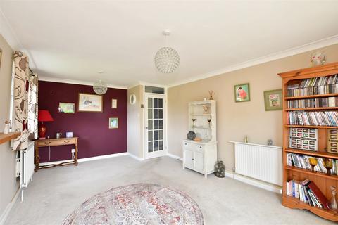 2 bedroom ground floor flat for sale, Beacon Road, Crowborough, East Sussex