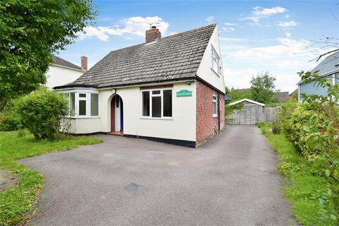 2 bedroom detached house for sale, Braintree Road, Felsted, Dunmow, Essex, CM6