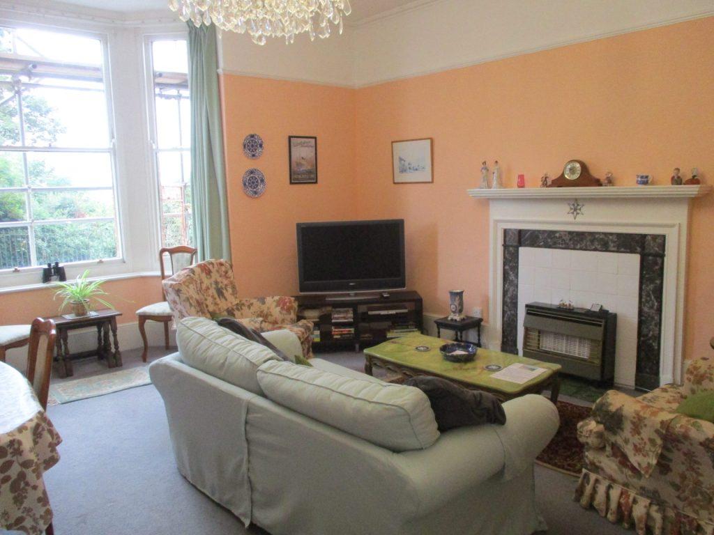 The Beacon, Exmouth 1 bed flat £650 pcm (£150 pw)