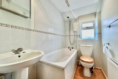 22 Hollybush Close, Acton Turville, Badminton, GL9 1JJ