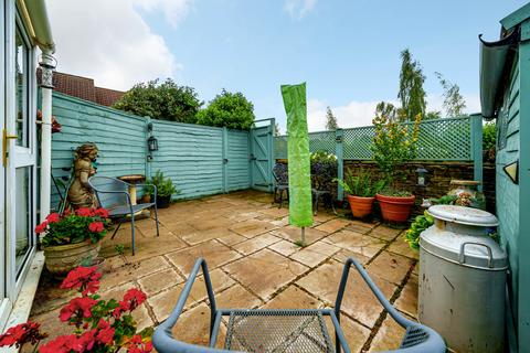 22 Hollybush Close, Acton Turville, Badminton, GL9 1JJ