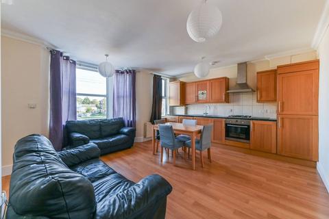 2 bedroom flat for sale, Canterbury Road, Croydon, CR0