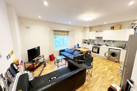 4 bedroom flat to rent, Hillmarton Road, London, N7