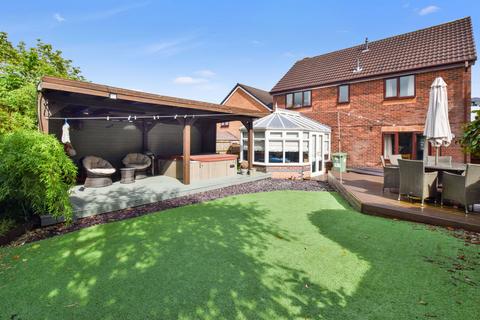 3 bedroom detached house for sale, Bisham Park, Sandymoor