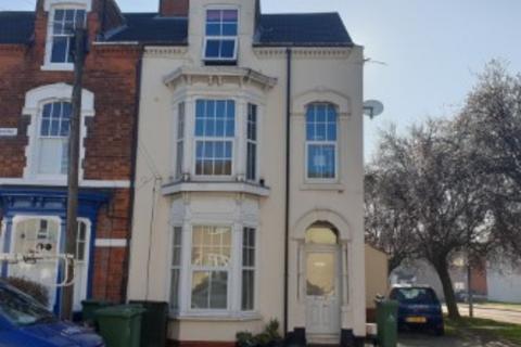 1 bedroom flat for sale, Highgate, Cleethorpes DN35