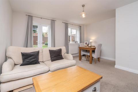 25 Easton Lane, Bozeat, Wellingborough, NN29 7NN