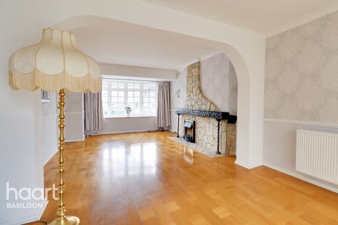 52 Codenham Straight, Basildon, SS16 5DH