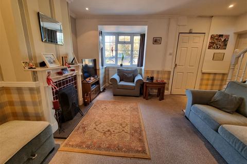 3 bedroom semi-detached house for sale, Oxenden Road, Farnham GU10