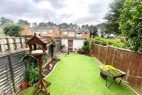 6 Conifer Rise, Northampton, NN3 3JY