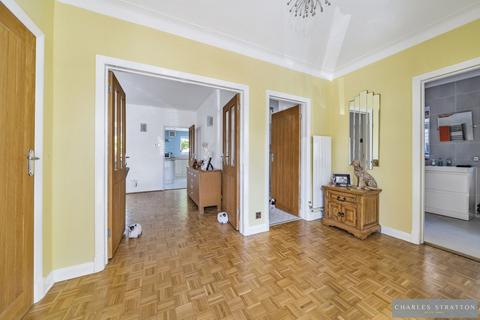 undefined, Brook Close, Gidea Park
