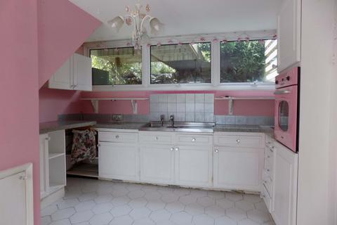 4 Bar Meadows, Malpas, Truro, TR1 1SS