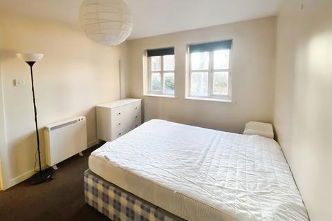 2 bedroom flat to rent, Turlow Court, Leeds, West Yorkshire, LS9