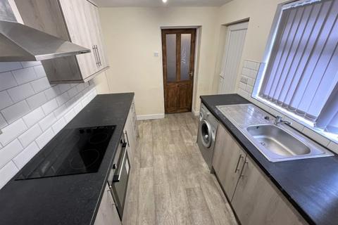 2 bedroom terraced house to rent, Osberton Street, Rotherham