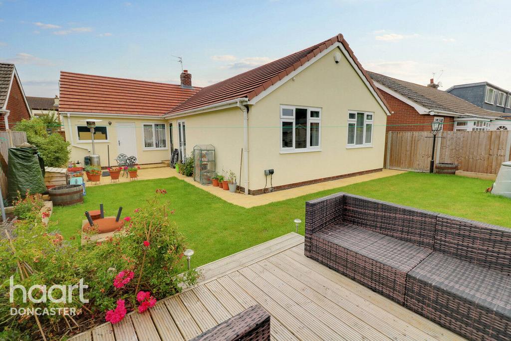 Westgate Road, Belton, Doncaster 3 bed detached bungalow for sale £