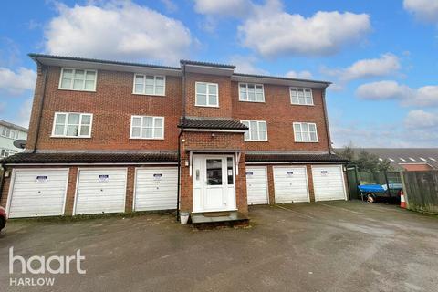 2 bedroom flat for sale, Amberry Court, Harlow