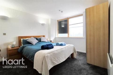2 bedroom flat to rent, Wellington Street, LS1