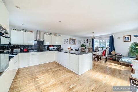 undefined, Pemberton Avenue, Gidea Park