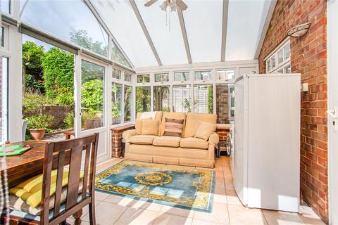 4 bedroom detached house for sale - Badger Drive, Haywards Heath, West Sussex, RH16