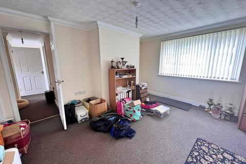 21 Heol Y Glo, Tonna, Neath, SA11 3NJ