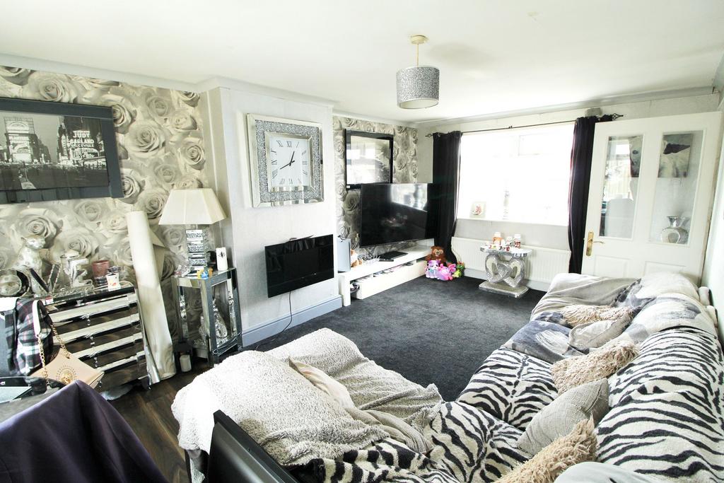 Middlesbrough TS3 3 bed terraced house for sale £68,000