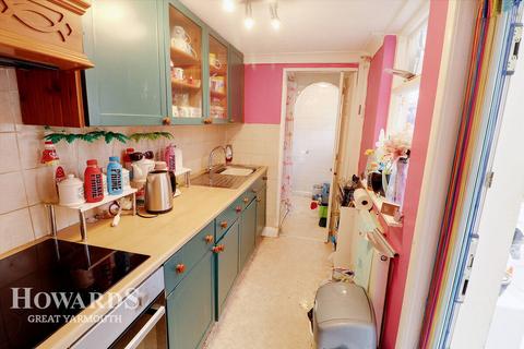 2 bedroom terraced house for sale, New Wellington Place, Great Yarmouth