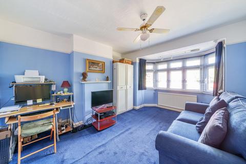 74 Biggin Hill, London, SE19 3HU