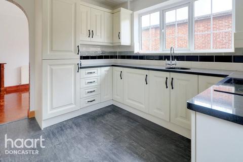 3 Halmshaw Terrace, Bentley, Doncaster, DN5 0BD
