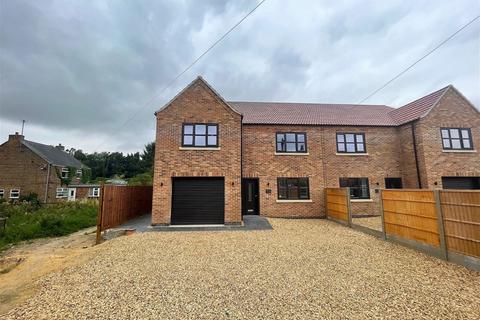 Sparrow House Gull Road, Guyhirn, Wisbech, PE13 4ER