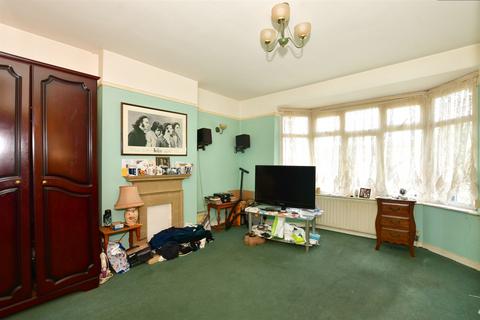 1 bedroom flat for sale - Woodberry Way, London