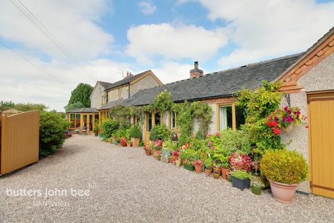 3 bedroom cottage for sale, Woore Road, Buerton