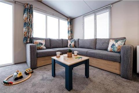2 bedroom static caravan for sale, Havant Road, Hayling Island Hampshire