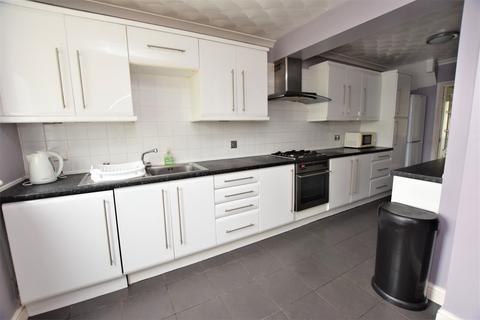 84 Ashurst Drive, St Helens, WA11 9DW