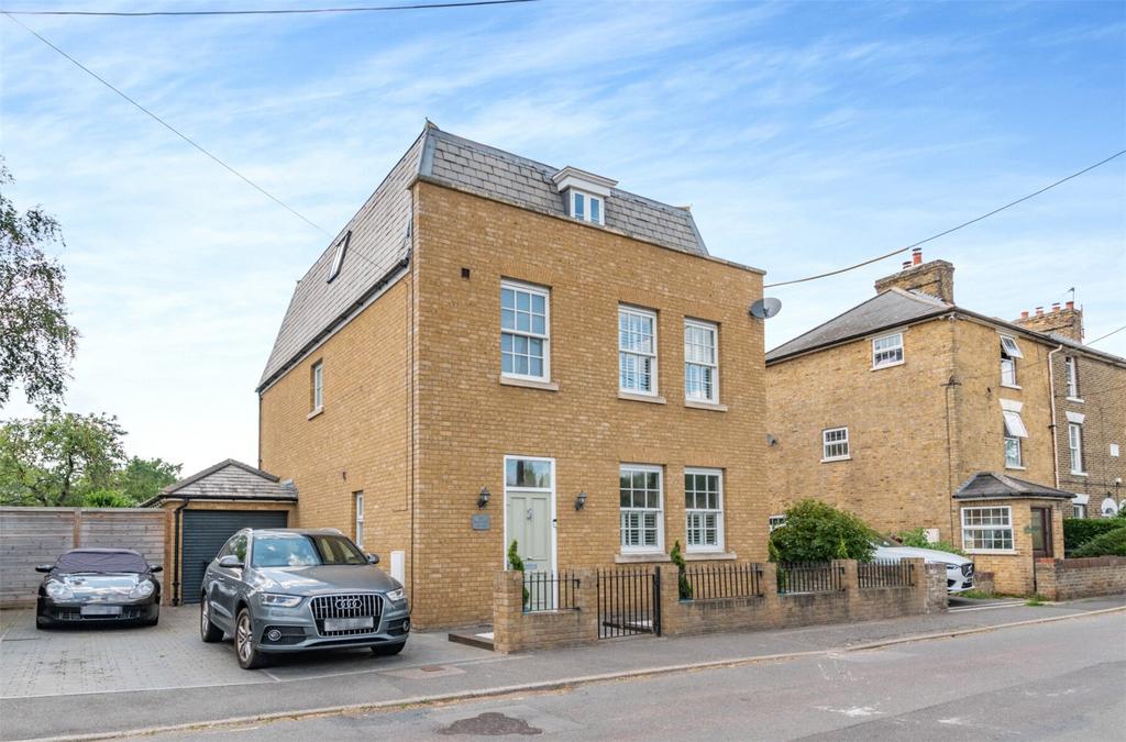 Chequers Street, Higham, Rochester... 4 bed detached house - £750,000