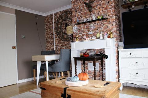1 Bryn De Winton, Brecon, LD3 9HL