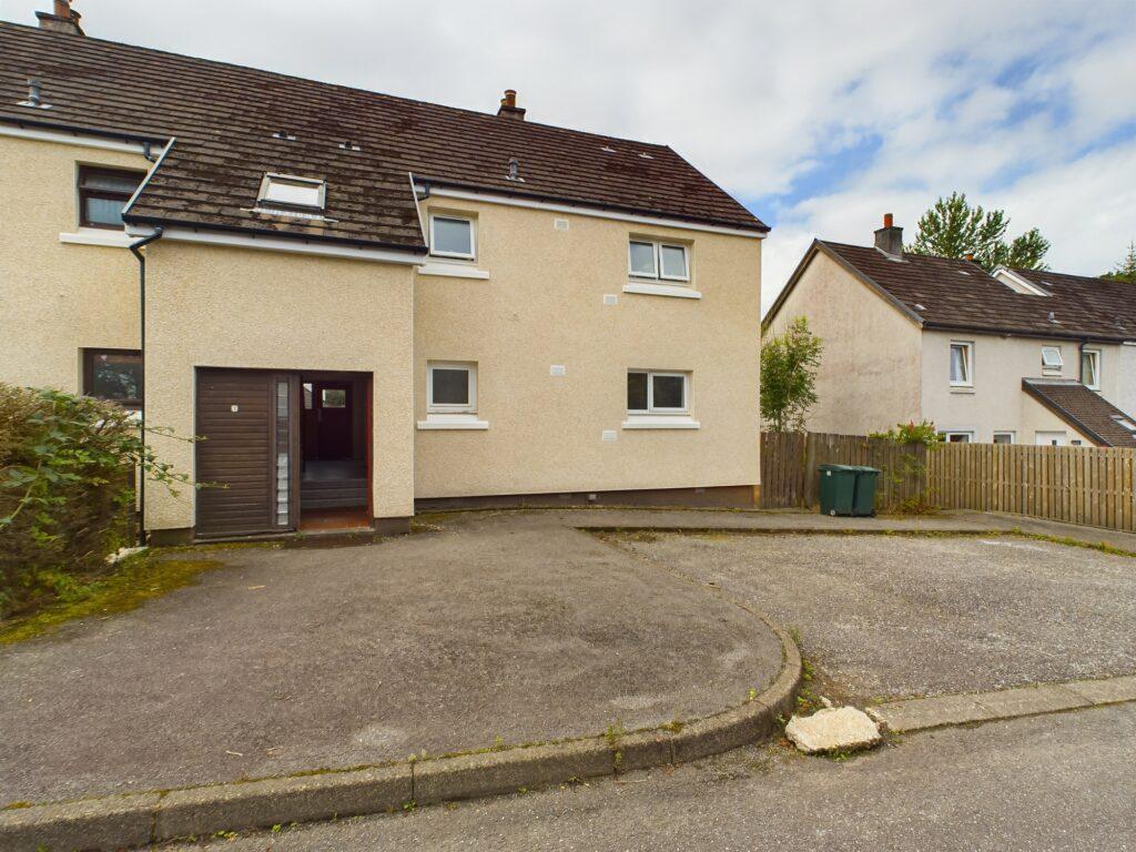 1b Burnside Place, Oban, Argyll 1 bed property for sale £115,000