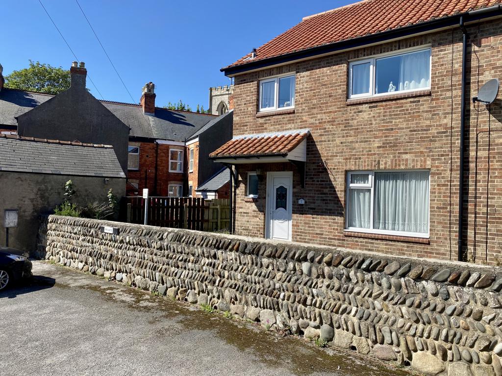 1 Falklands Court Easington HU12 0QE 3 bed end of terrace house for