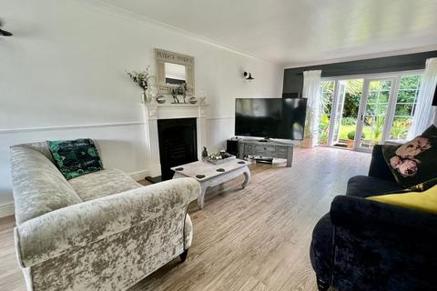 4 bedroom detached house for sale, Shadwell, Ash Hill Gardens, LS17