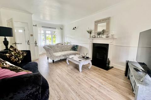 4 bedroom detached house for sale, Shadwell, Ash Hill Gardens, LS17