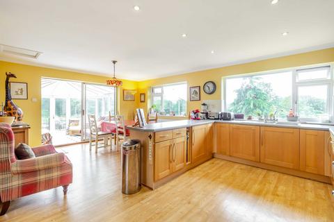 4 bedroom detached house for sale, Redbrook Road, Monmouth