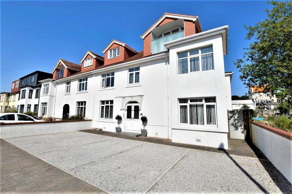Eugene Road, Preston, Paignton 2 bed flat for sale £225,000