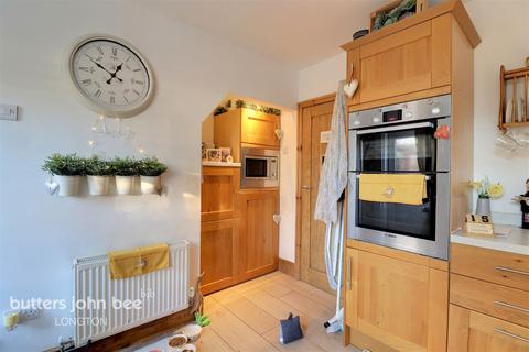 32 Cheadle Road, Forsbrook, Stoke-on-trent, ST11 9BX
