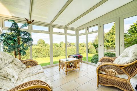 4 bedroom detached house for sale - The Street, Ubley