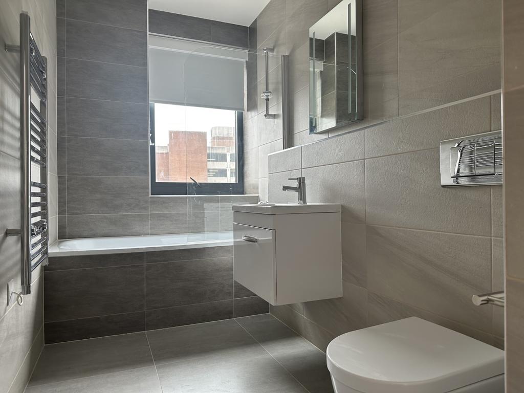 Kent House Bathroom