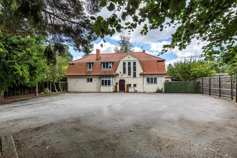 6 bedroom detached house for sale, Huntington Road, York, North Yorkshire, YO31