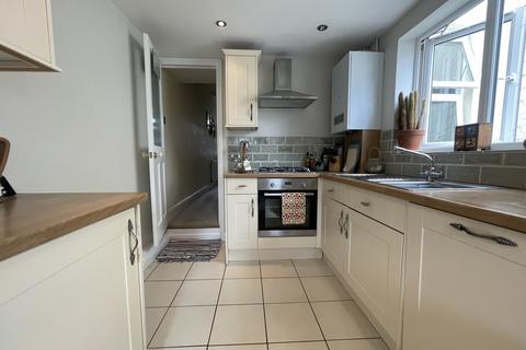 29 Ebrington Road, Exeter, EX2 8JS
