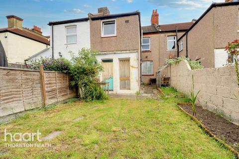 29 Malcolm Road, London, SE25 5HE