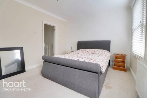 29 Malcolm Road, London, SE25 5HE