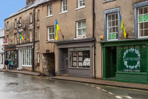 3 bedroom terraced house for sale, 18 Market Street, Kirkby Lonsdale, LA6 2AU