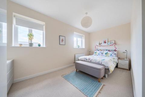21 Burrows Crescent, Chipping Norton, OX7 5TZ