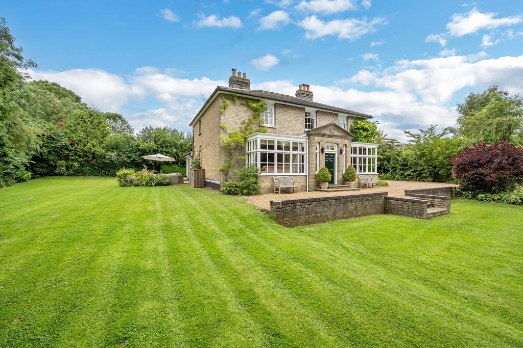 Bacton 5 bed detached house for sale £950,000